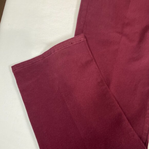 Levi's Classic Straight Stretch 10 Cotton Blend Red Jeans - Picture 3 of 8